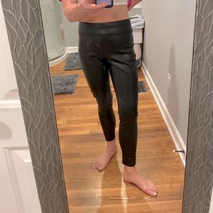 Women’s Loft Outlet Size Medium Faux Leather Pants
